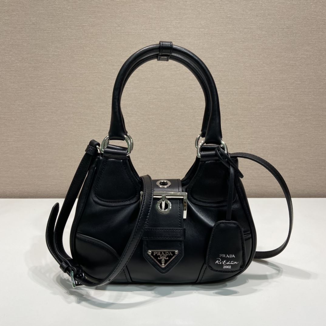 Pra*a top handle bags